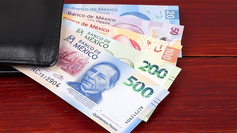 The 'F' series of Mexico's banknotes.